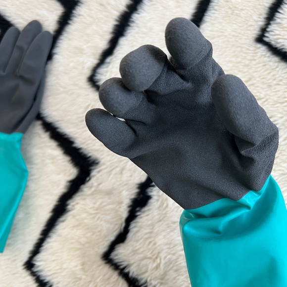 Gloves with high cuff and soft interior perfect for gardening - Picture 5 of 7